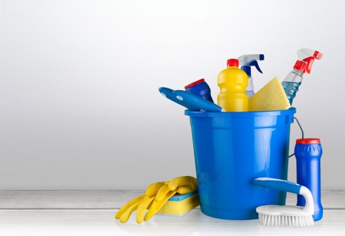 Cleaning stubborn glass stains during window cleaning