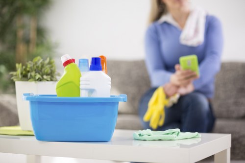 Bedroom cleaning for end of tenancy inspection